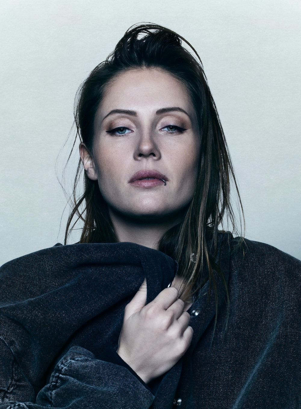 Charlotte de Witte revisite le tube rave des 90’s « Drop It » de Scoop