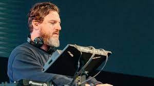 La date parisienne de Solomun reportée à Octobre