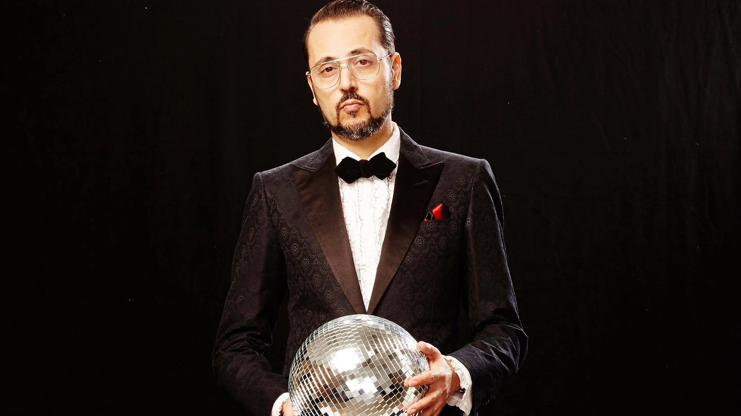Dimitri From Paris lance son label ‘DFP Vaults’