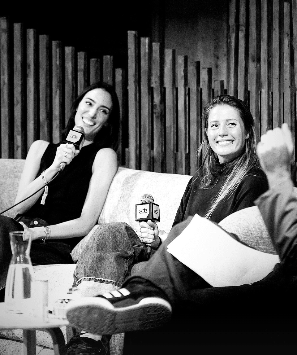 L’nterview croisée d’Amélie Lens et Charlotte De Witte à Amsterdam