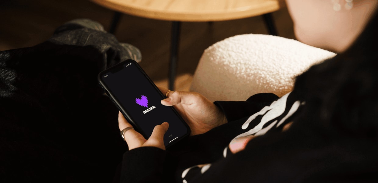 28% de la musique livrée sur Deezer est générée par l’IA