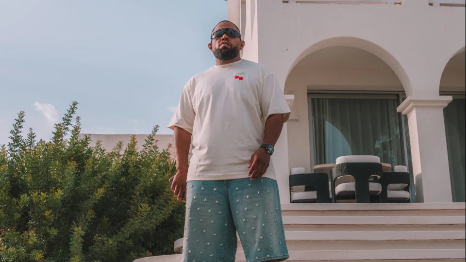 GORDO et le Pacha Ibiza dévoilent un T-shirt collaboratif