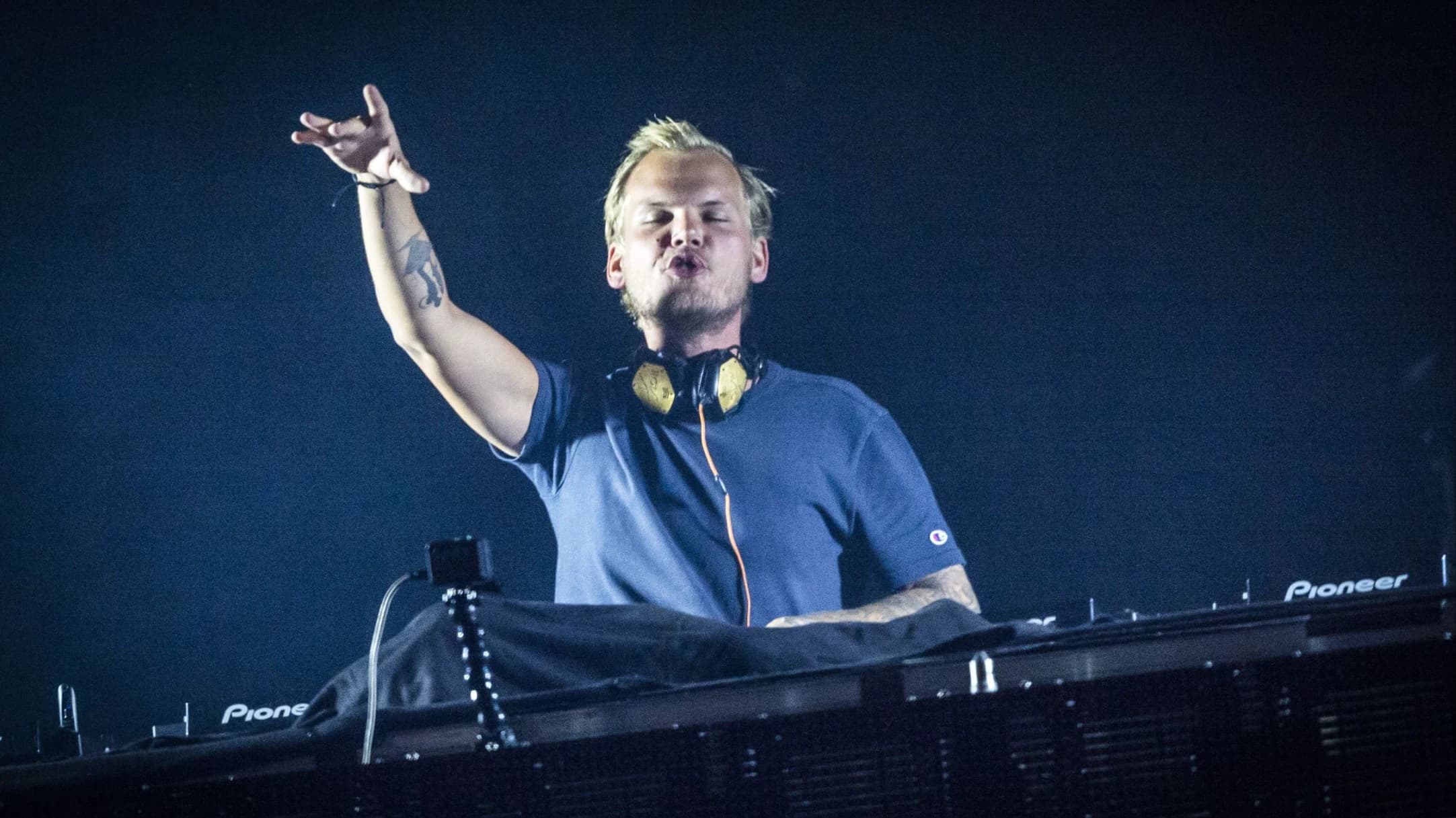 Avicii : sortie d’un vinyle inédit de ses premiers remixes