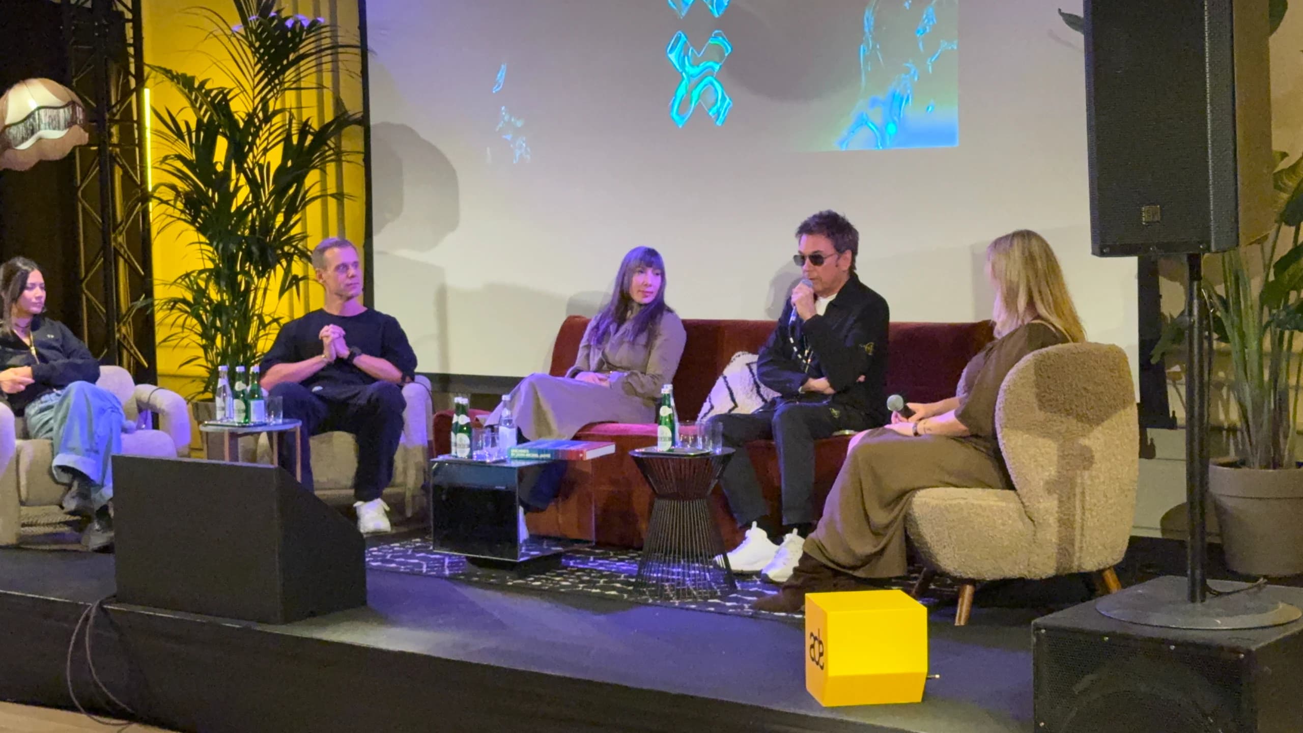 ADE : Jarre et Van Buuren débattent du rôle des machines